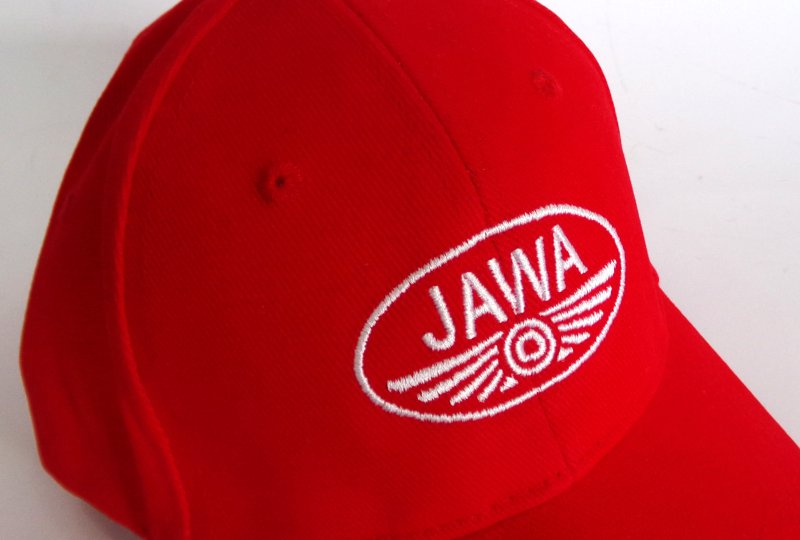 Czapka z daszkiem, logo JAWA, czerwona-photo3