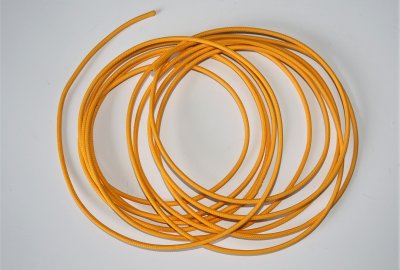 Kabel elektryczny w oplocie klejonym 1,5 mm, żółty, 1m, Jawa, CZ