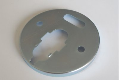 Metalowa osłona licznika / obrotomierza, Jawa 634-639