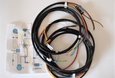 Instalacja elektryczna ze stacyjką BOSCH, CZ 501
