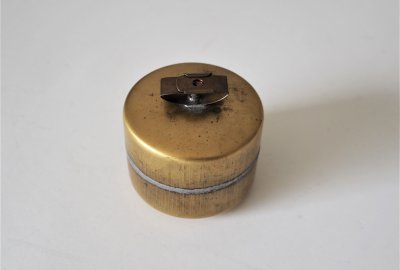 Pływak gaźnika AMAL z komorą z dolnym wlotem paliwa