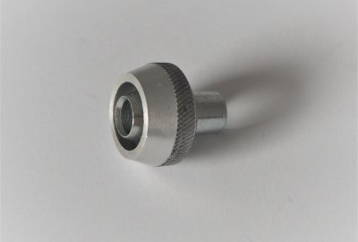 Końcówka z gwintem na przewód olejowy z przodu silnika, ocynk, Jawa 500 OHC