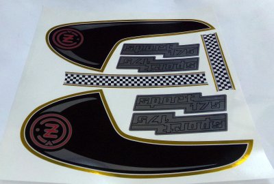 Naklejka z logo CZ na zbiornik, 2 szt, CZ 476, 477