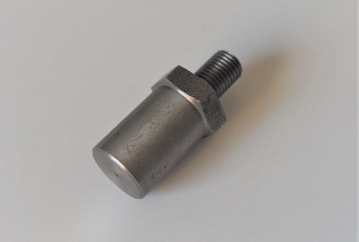 Śruba silentbloku mocowania silnika, przednia, Velorex 250/350