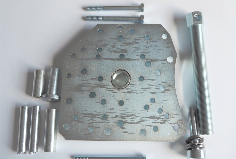 Ściągacz bloku silnika, uniwersalny, Jawa, CZ-photo2