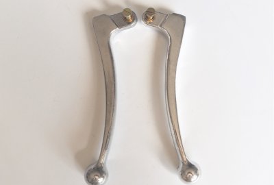 Klamki kierownicy, z kulką, alumniowe, nieporelowane, Jawa, CZ