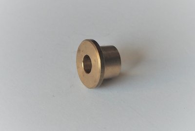 Tulejka stopki centralnej, otwór na śrubę 6 mm, mosiądz, Jawa 550, 555