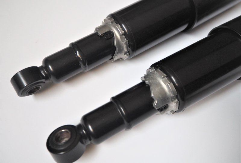 Tylne amortyzatory, 2 sztuki, plastikowe szklanki, oryginał, Jawa 634-640-photo2