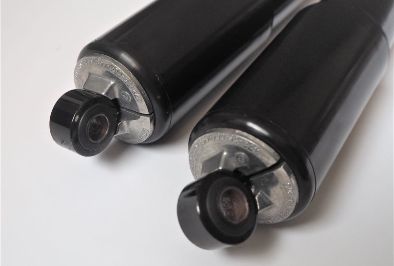 Tylne amortyzatory, 2 sztuki, plastikowe szklanki, oryginał, Jawa 634-640-photo3