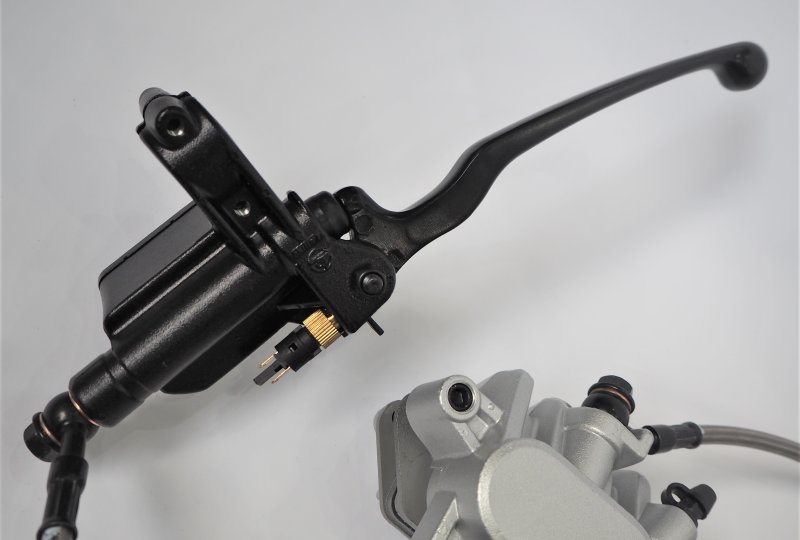 Układ hamulcowy, kompletny, pompa, wąż, zacisk podwójny tłoczkowy z płytkami, Jawa 638-640-photo5