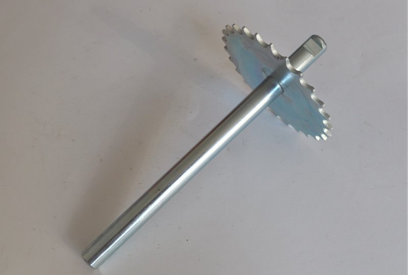 Wałek pedałów z zębatką, 26 zębów, 243 mm, ocynk, Jawa Babetta-photo3