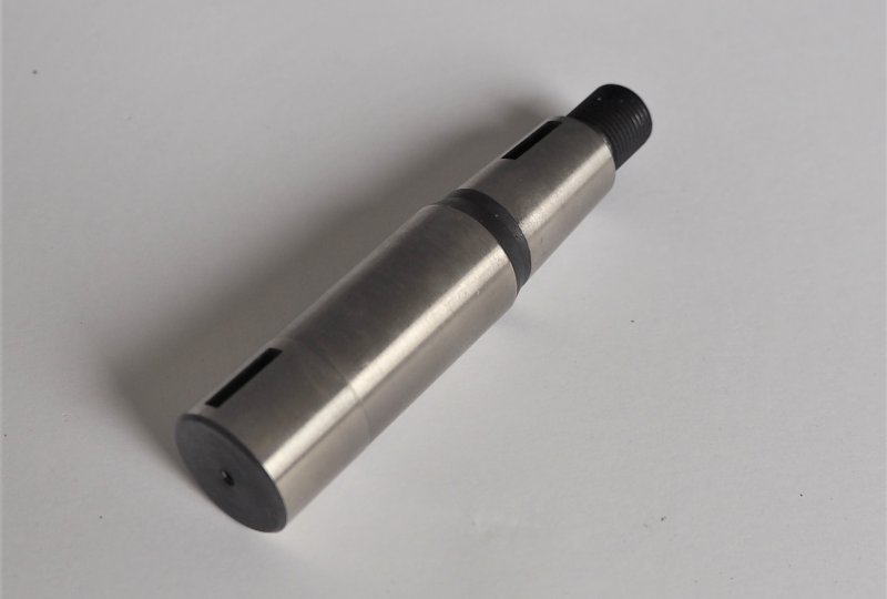 Czop wału korbowego, prawy, CZ 125/150 C-photo3