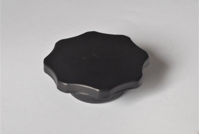 Nakrętka zbiornika, metalowa, czarna, Jawa Babetta, CZ 476, 477