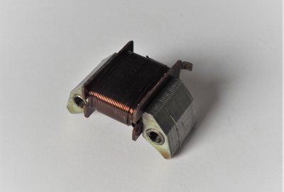 Cewka świetlna, jeden biegun, pojedyncze gniazdo, Jawa 50 typ 20/21/23