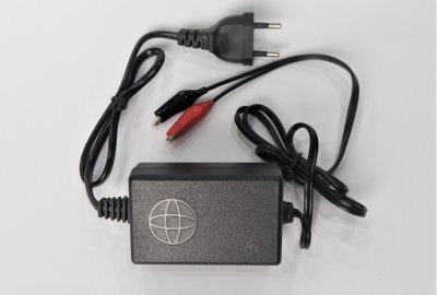 Ładowarka akumulatorowa 12V