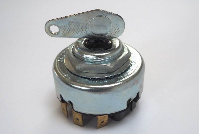 Stacyjka zapłonu na wsuwki, Jawa, CZ-photo3