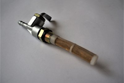 Kranik paliwa, Jawa, CZ