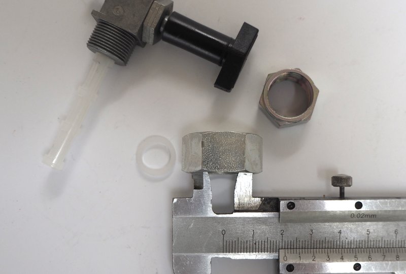 Kranik paliwa, Jawa Babetta-photo4