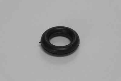 Gumowa przelotka kabli na osłonę, 30x17x8mm, Jawa 550/555