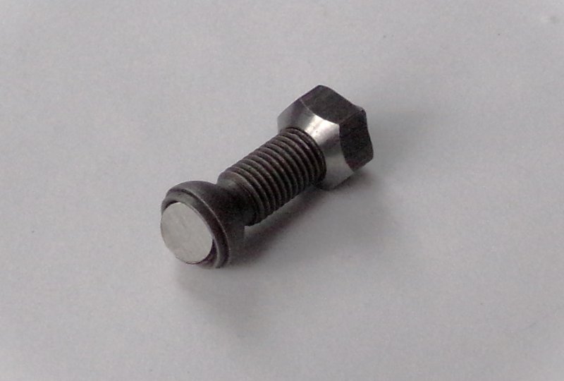 Śruba dociskowa dźwigni zaworu z gniazdem, nakrętką i kulką, Jawa 500 OHC-photo2