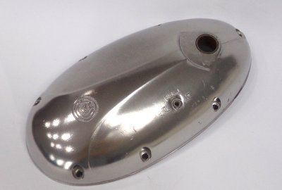 Pokrywa silnika lewa, polerowana chemiczne, oryginał, CZ 125-175