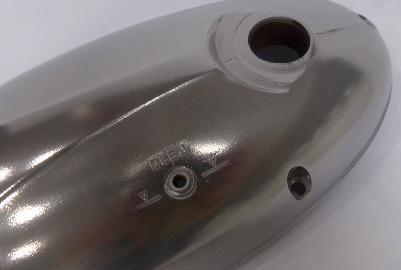 Pokrywa silnika lewa, polerowana chemiczne, oryginał, CZ 125-175-photo2