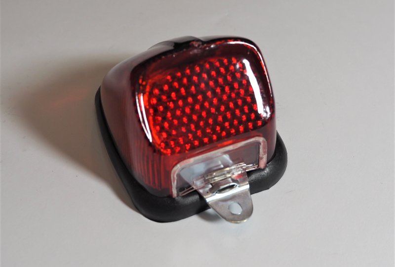 Lampa tylna, tworzywo, Jawa, CZ 1960---photo3