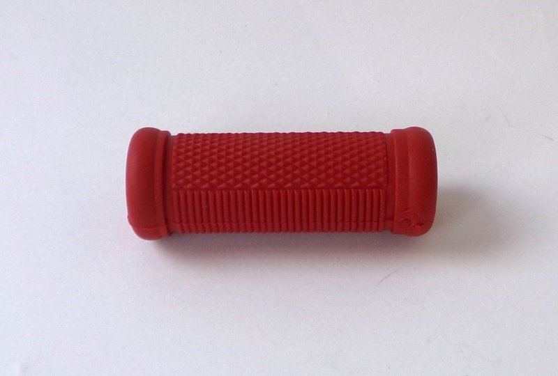 Guma kopnika, czerwona,  Jawa, CZ-photo2