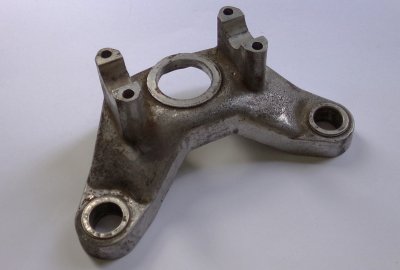 Górna półka zawieszenia, aluminium, oryginał, CZ 476, 477