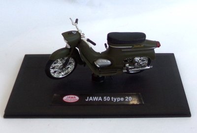 Model motocykla Jawa 50 typ 20 ( kolor zielony wojskowy)