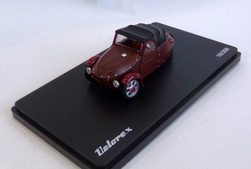Model VELOREX 350 (kolory brązowy/czarny/bordowy)-photo2