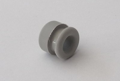 Gumowa przelotka kabli silnika, 16x8,5x12 mm, rowek 3,5 mm, szara, Jawa 50