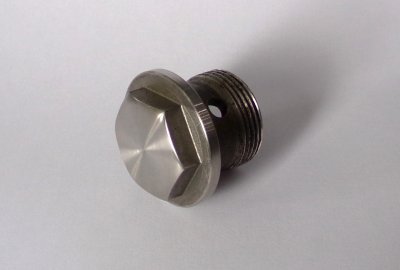 Dolna śruba magistrali olejowej, 26x1,5mm, nierdzewna, Jawa 500 OHC 01, 02