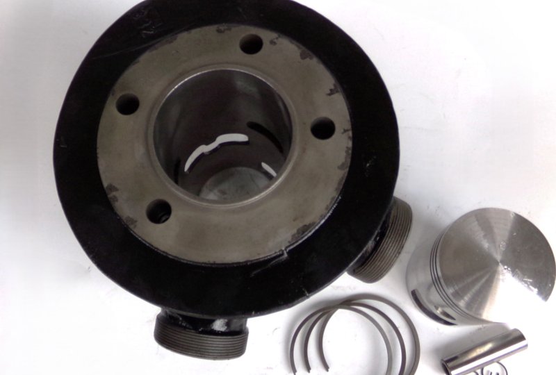 Cylinder + tłok 65,75/15, oryginał, po renowacji, Jawa 250 Kyvacka-photo7