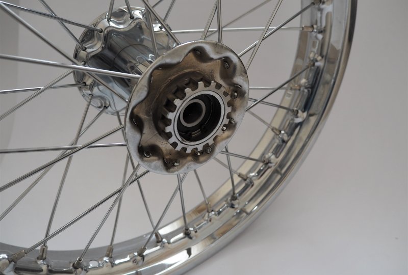 Koło tylne, Jawa 250/350 Kyvacka półbęben-photo4