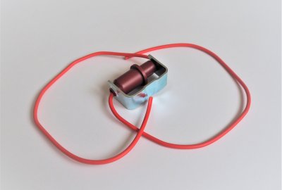 Bezpiecznik w obudowie z uchwytem, Jawa